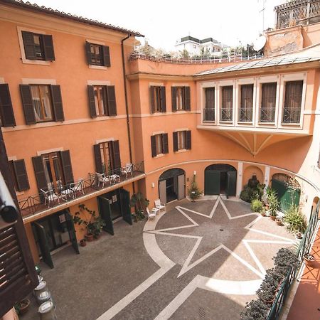 Bed and Breakfast Trevi Portrait Рим Экстерьер фото
